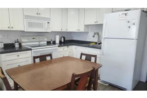 1707 28TH AVENUE DRIVE, BRADENTON, FL 34205 - MLS#MFRA4672324