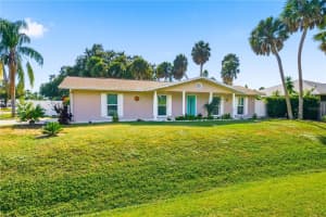 6100 PAULINE AVENUE, SARASOTA, FL 34231 - MLS#MFRA4672367