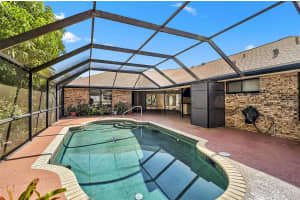 4714 LONG LAKE DRIVE, SARASOTA, FL 34233 - MLS#MFRA4672386