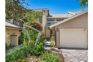 5228 LANDINGS BOULEVARD, SARASOTA, FL 34231 - MLS#MFRA4672392