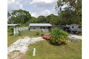 1013 CRONLEY PLACE, SARASOTA, FL 34237 - MLS#MFRA4672402