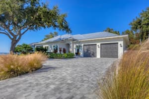 7927 LONGBAY BOULEVARD, SARASOTA, FL 34243 - MLS#MFRA4672404