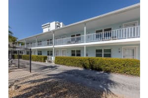 73 Avenida Messina, Siesta Key, FL 34242, Sold 12/18/25