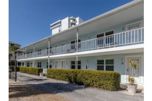 73 Avenida Messina, Siesta Key, FL 34242, Sold 12/18/25