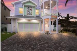 112 MANGROVE AVENUE, ANNA MARIA, FL 34216 - MLS#MFRA4672413