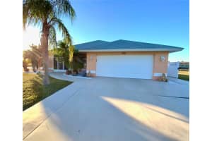 330 W Baffin Dr, VENICE 330 W Baffin Dr, VENICE