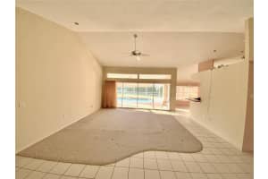 330 BAFFIN DRIVE, VENICE, FL 34293 - MLS#MFRA4672423