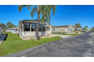 116 SOUTHWINDS DRIVE, SARASOTA, FL 34231 - MLS#MFRA4672428