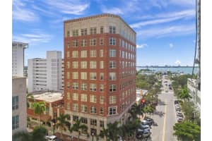 1330 Main St #ph 9 & 10, SARASOTA