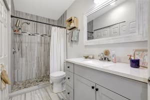 2425 21ST STREET, SARASOTA, FL 34234 - MLS#MFRA4672462