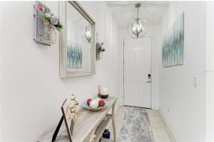 11637 WOODLEAF DRIVE, LAKEWOOD RANCH, FL 34211 - MLS#MFRA4672464