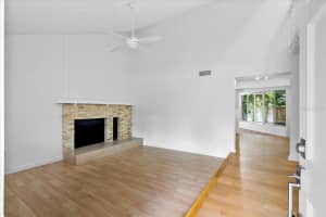 7147 LAGO STREET, SARASOTA, FL 34241 - MLS#MFRA4672479