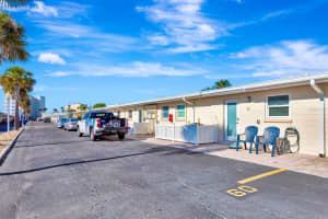 5830 MIDNIGHT PASS ROAD, SARASOTA, FL 34242 - MLS#MFRA4672481