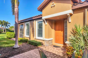 8275 VARENNA DRIVE, SARASOTA, FL 34231 - MLS#MFRA4672486