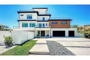 8800 MIDNIGHT PASS ROAD, SARASOTA, FL 34242 - MLS#MFRA4672523