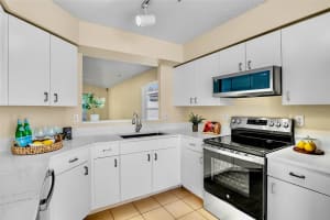 6216 40TH AVENUE, BRADENTON, FL 34209 - MLS#MFRA4672548