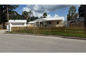 3620 E Tampa Cir, TAMPA