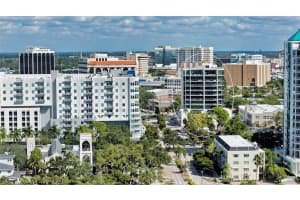 300 PINEAPPLE AVENUE, SARASOTA, FL 34236 - MLS#MFRA4672560