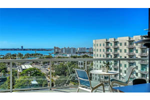 300 PINEAPPLE AVENUE, SARASOTA, FL 34236 - MLS#MFRA4672560