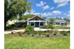 3231 FOREST LAKE DRIVE, SARASOTA, FL 34232 - MLS#MFRA4672564