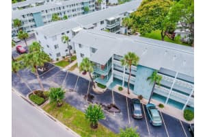 1847 SUNNY DRIVE, BRADENTON, FL 34207 - MLS#MFRA4672578