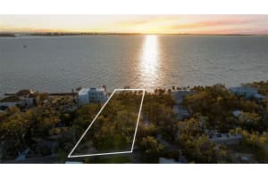 2043 ALAMEDA AVENUE, SARASOTA, FL 34234 - MLS#MFRA4672602