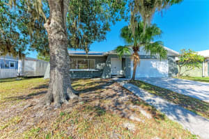 6439 FRIENDSHIP DRIVE, SARASOTA, FL 34241 Sold 12/31/25