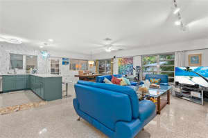 2207 HICKORY AVENUE, SARASOTA, FL 34234 - MLS#MFRA4672659