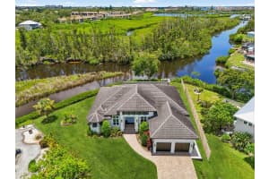 609 COLONIAL BAY DRIVE, NOKOMIS, FL 34275 - MLS#MFRA4672712