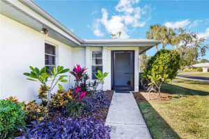 4202 CENTER POINTE LANE, SARASOTA, FL 34233 - MLS#MFRA4672826