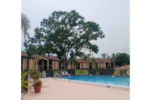 6191 TIMBER LAKE DRIVE, SARASOTA, FL 34243 - MLS#MFRA4672835