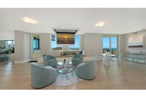 800 TAMIAMI TRAIL, SARASOTA, FL 34236 - MLS#MFRA4672850