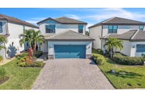 16317 PINE MIST DRIVE, LAKEWOOD RANCH, FL 34211 - MLS#MFRA4672862