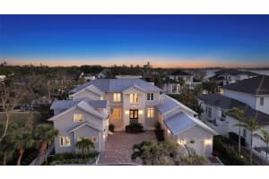 1516 SANDPIPER LANE, SARASOTA, FL 34239 - MLS#MFRA4672868