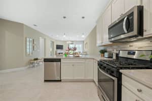 14586 MOSSY PINE COURT, NOKOMIS, FL 34275 - MLS#MFRA4672876