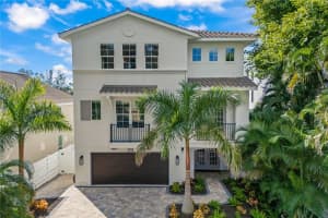 8008 Midnight Pass Rd, SARASOTA 8008 Midnight Pass Rd, SARASOTA