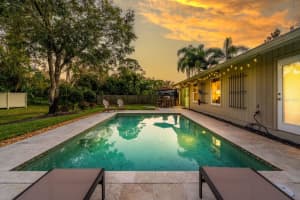 1046 GREYSTONE LANE, SARASOTA, FL 34232 - MLS#MFRA4672895