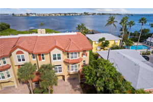 301 17th St N, BRADENTON BEACH 301 17th St N, BRADENTON BEACH