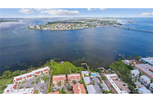 301 17TH STREET, BRADENTON BEACH, FL 34217 - MLS#MFRA4672901