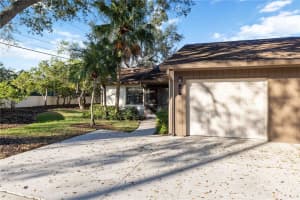 121 OAK HILL DRIVE, SARASOTA, FL 34232 - MLS#MFRA4672922