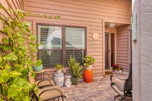 3861 WILSHIRE CIRCLE, SARASOTA, FL 34238 - MLS#MFRA4672936