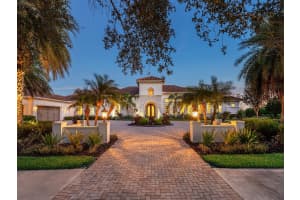 19436 NEWLANE PLACE, LAKEWOOD RANCH, FL 34202 - MLS#MFRA4672950