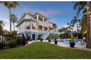 651 BROADWAY STREET, LONGBOAT KEY, FL 34228 - MLS#MFRA4672952