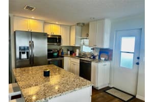 5742 CAMELOT DRIVE, SARASOTA, FL 34233 - MLS#MFRA4672958