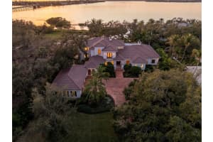 3000 SOUTHWEST DRIVE, SARASOTA, FL 34239 - MLS#MFRA4672971