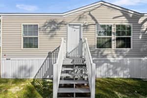 8432 SWEDEN BOULEVARD, PUNTA GORDA, FL 33982 - MLS#MFRA4672979