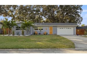 2394 Jones Dr, DUNEDIN