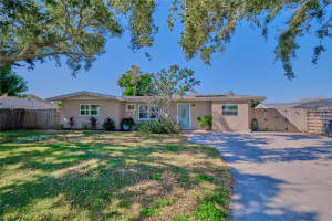 6220 MURDOCK AVENUE, SARASOTA, FL 34231 - MLS#MFRA4673039