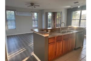 8387 38TH CIRCLE, SARASOTA, FL 34243 - MLS#MFRA4673079