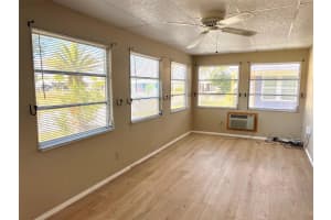 568 FAIRMOUNT DRIVE, NORTH PORT, FL 34287 - MLS#MFRA4673086